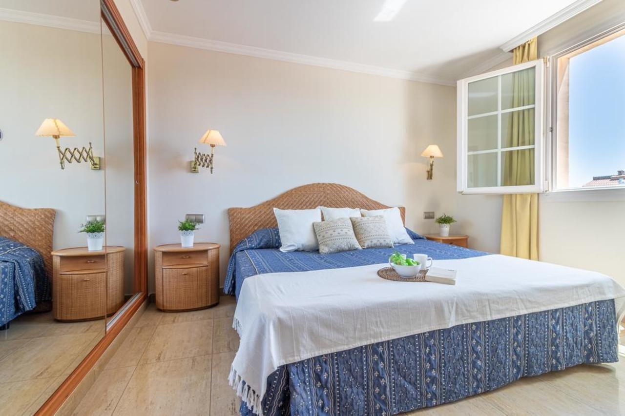 Apartaments Bt Vent De Garbi Емпуриабрава Екстериор снимка