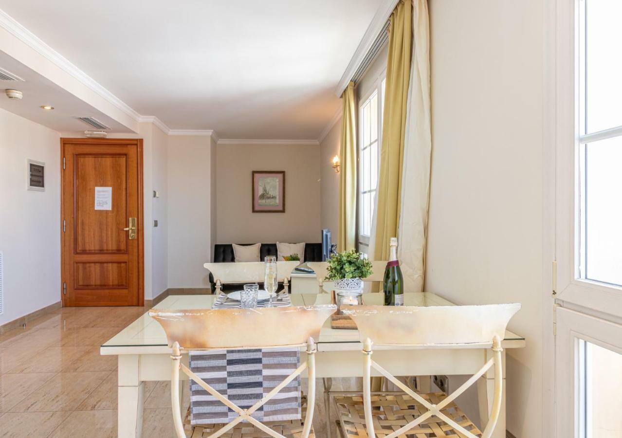Apartaments Bt Vent De Garbi Емпуриабрава Екстериор снимка